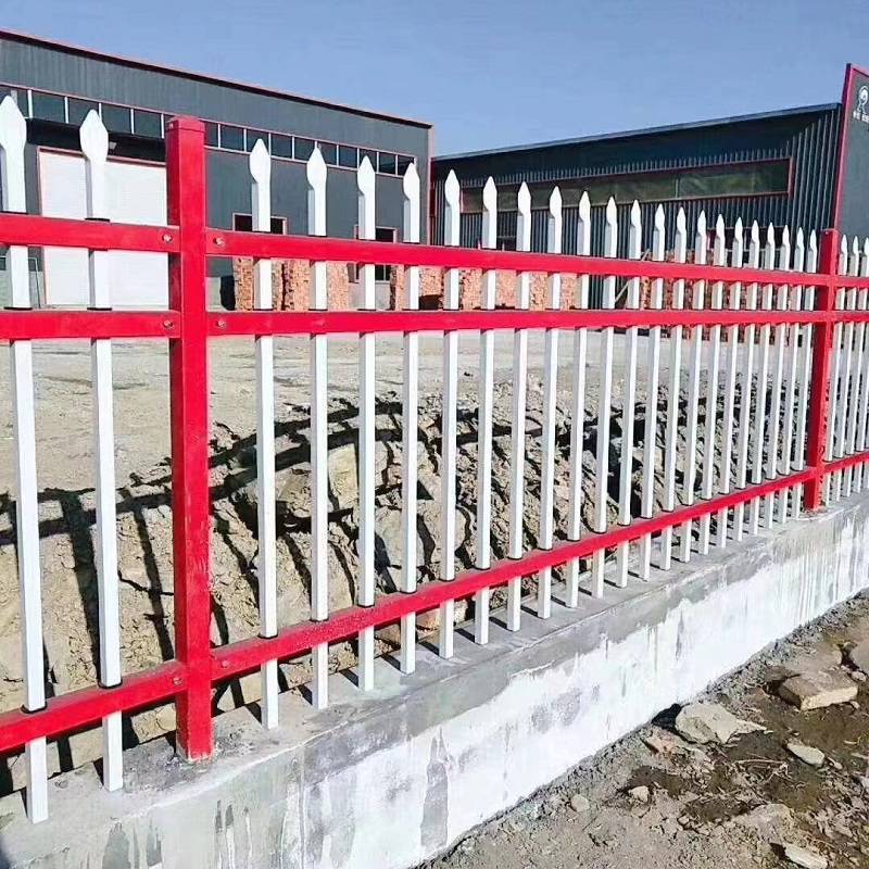 枝江弯头锌钢草坪围栏厂家销售 钢锌围墙围栏公司
