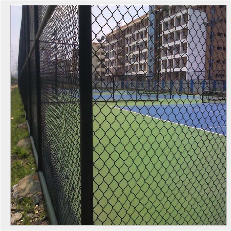 上海厂家定制体育场围栏 生产篮球场护栏