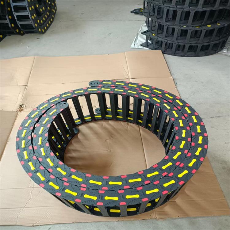 辰睿电缆塑料拖链-钢筋笼焊接设备-威海塑料拖链