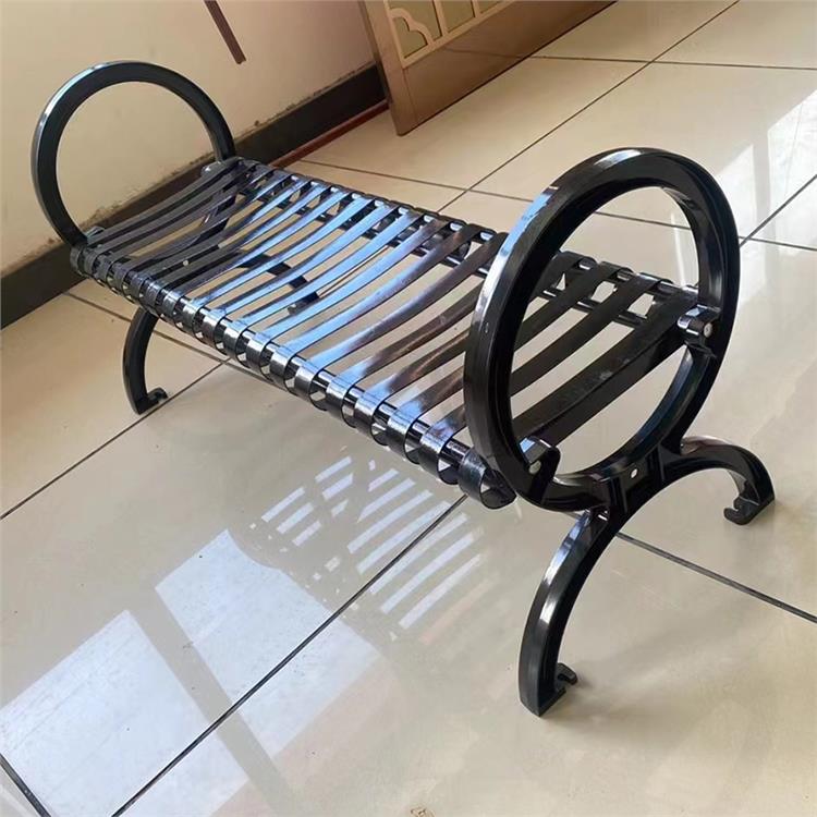 河北广场公园坐椅厂家 广场休闲桌椅定制 铸铁腿稳固结实