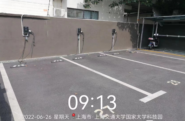 普陀区立柱式充电桩结构要求 上海联通宝亭汽车供应