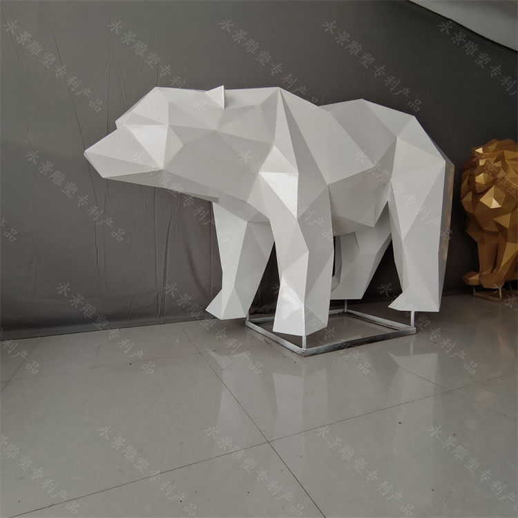 不锈钢北极熊雕塑 几何切面镂空发光北极熊动物景观摆件 永景