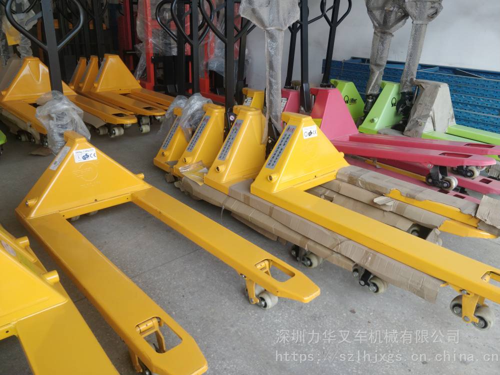 深圳买卖手拉地牛 2吨3吨5吨手动液压搬运叉车价格 长度可定制