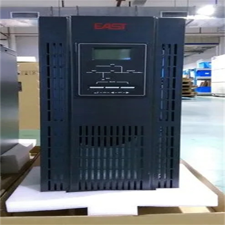 EAST易事特UPS电源EA99100长效高频机型100KVA/90KW智能断电保护