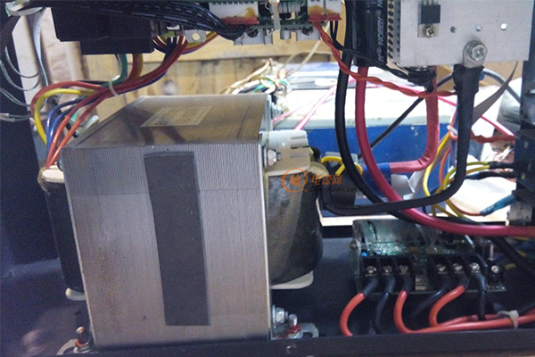 Danfoss光伏水泵变频器维修IGBT炸掉维修推荐单位