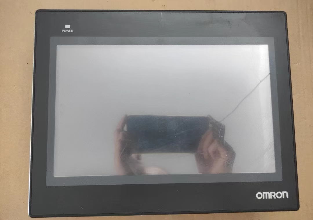 欧姆龙工控触摸屏OMRON触摸屏黑屏，蓝屏，触摸失效故障维修