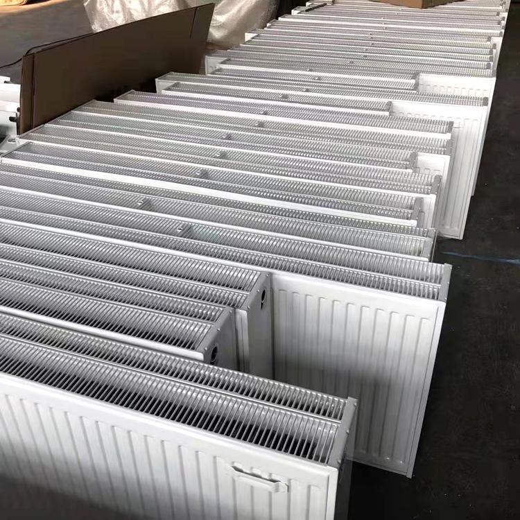 钢制柱型散热器柱数和片数 GB33-300/1000钢制板式散热器 试验压力1.2MPa