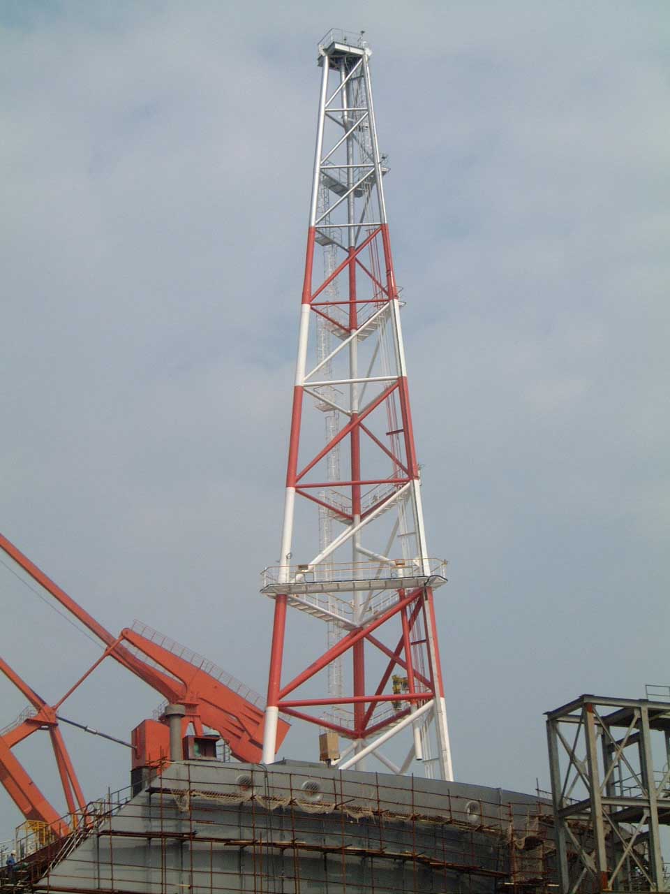 单管5g信号塔 5g通信信号塔 42米信号塔