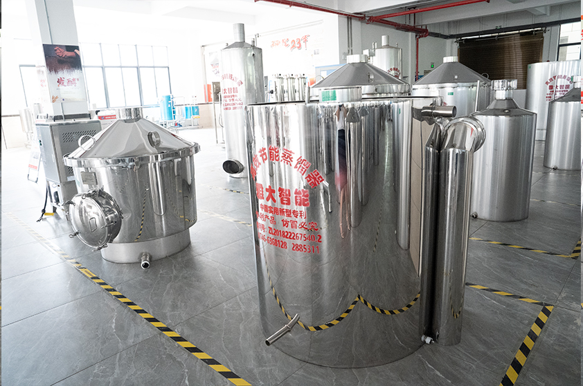 雅大农村小型白酒酿酒厂蒸馏设备价格是多少
