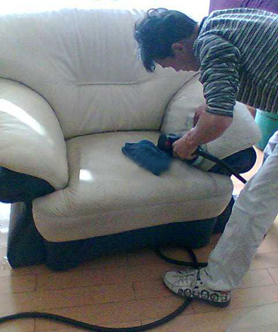 广州海珠区洗沙发公司，上门清洗沙发，大量座椅清洁清洗