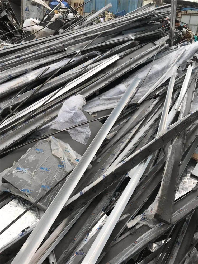 东莞市废塑胶回收/凤岗废锌合金块在线估价