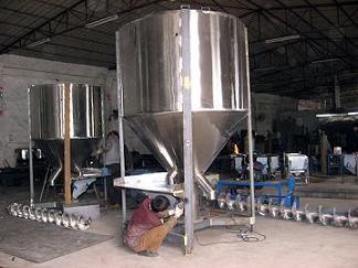 西藏供应临沂生产立式不锈钢搅拌机厂家定制