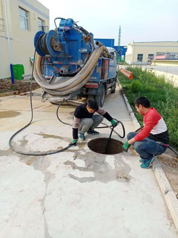 太原平阳路水钻打孔开门洞开槽捣地电话