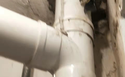 疏通下水管道的方法有哪些—使用管道疏通剂