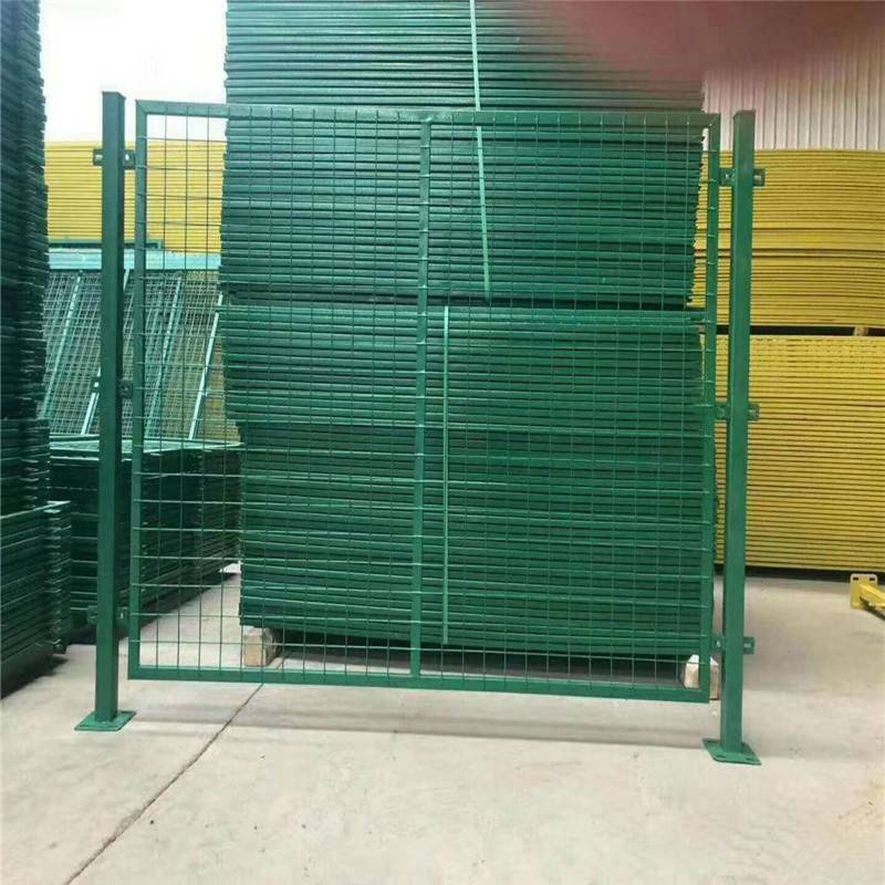 湿地景区防护网生产厂 仓储护栏网 1.5米高金属隔离网框网