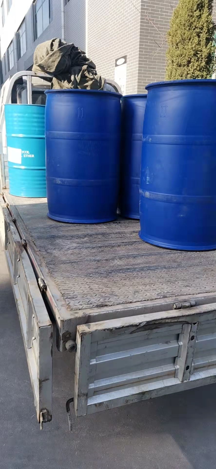 乙二醛40%水溶液 250kg/桶全新塑料桶