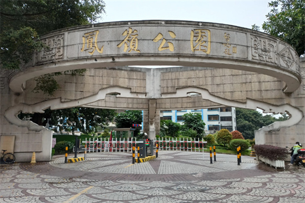 佛山順德大良街公園GRC清水坐凳定制選擇飾紀上品廣東GRC廠家