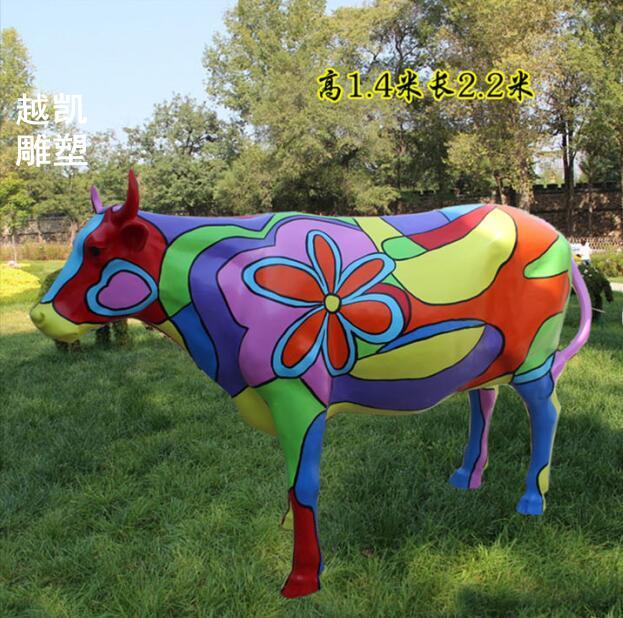 校园奶牛雕塑生产商 大型建筑牛类雕塑 不锈钢奶牛雕塑材质