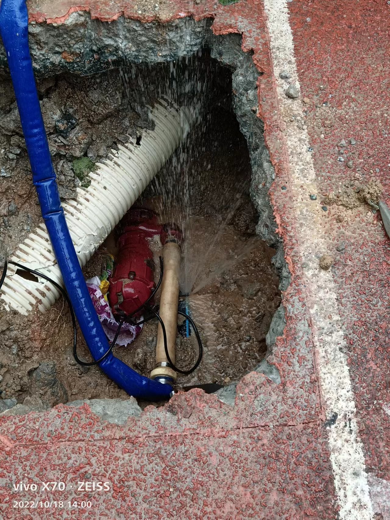 东莞地埋管道探漏电话，暗装管网漏水，房子冷水管降压测漏点
