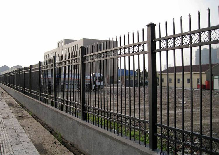 锌钢护栏栏杆 栅栏围墙围栏 铸铁护栏 铁艺热镀锌院墙防护栏塑钢厂区