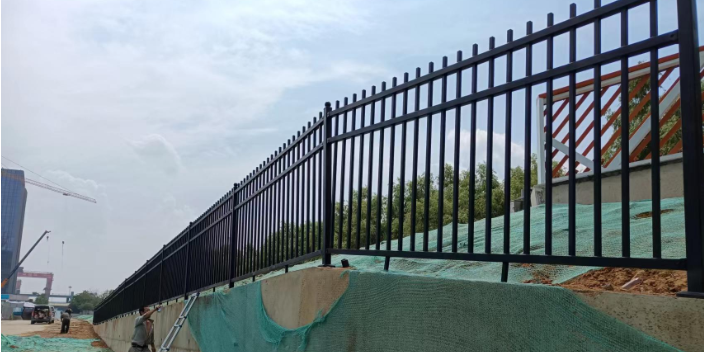南京安装护栏工厂直销 南京少泊建筑安装工程供应