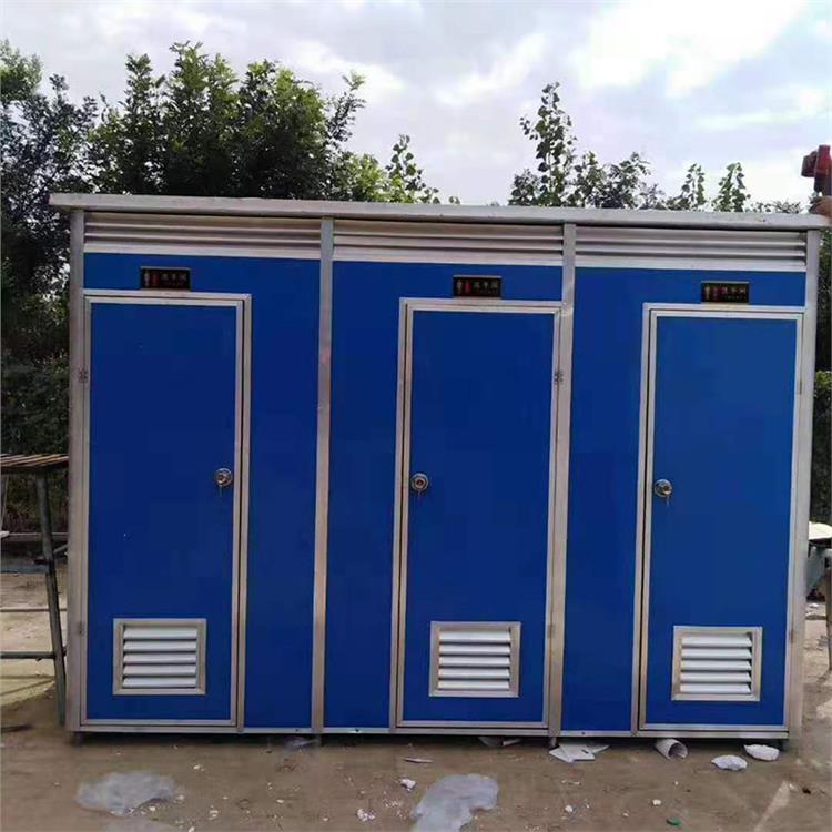 四联体小型厕所 加厚稳固批发定制 沧州单体小型厕所厂家