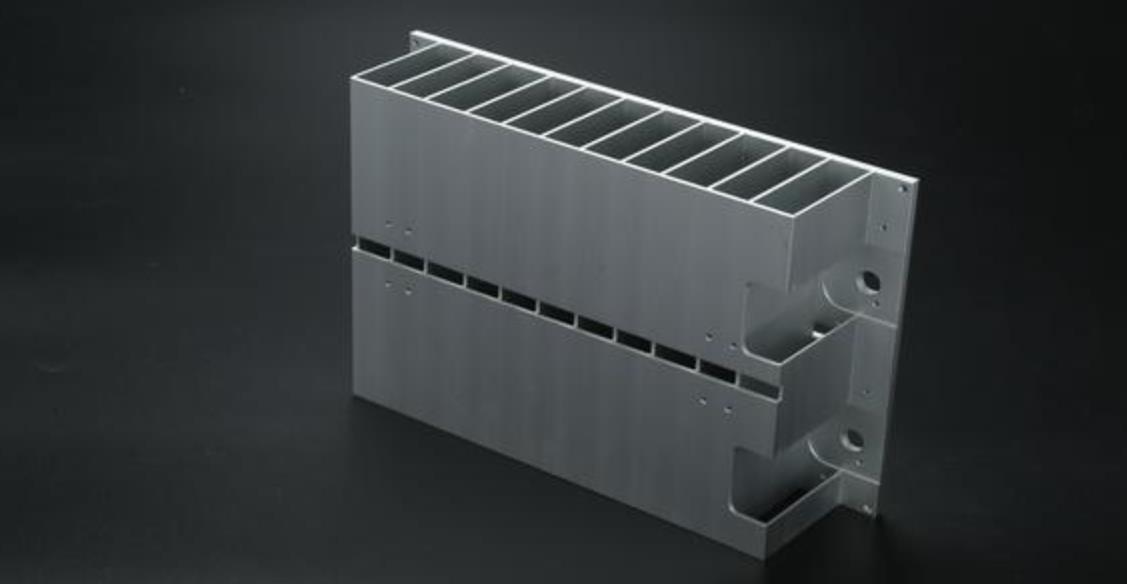 铝型材散热器的6大优点