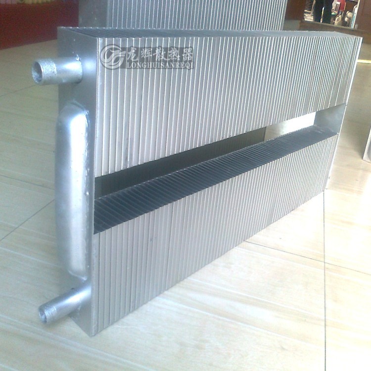新疆GCB300型钢串片暖气片