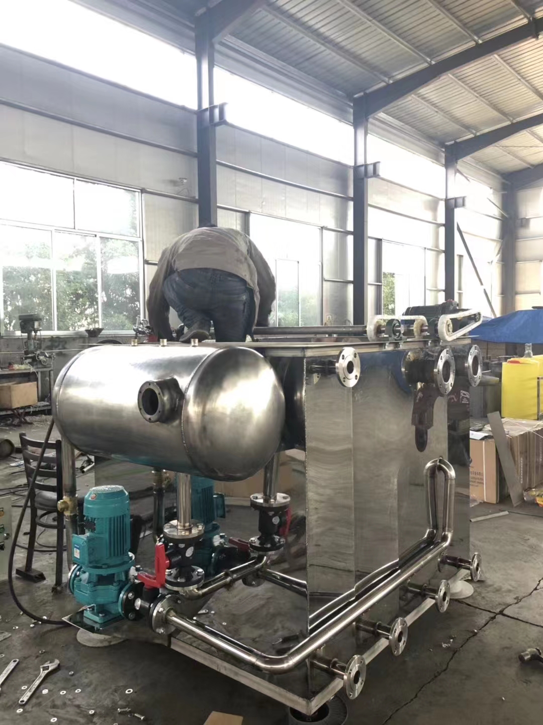 不锈钢养殖猪鸡鸭鹅牛马屠宰食品塑料工业用气浮机一体化污水处理设备