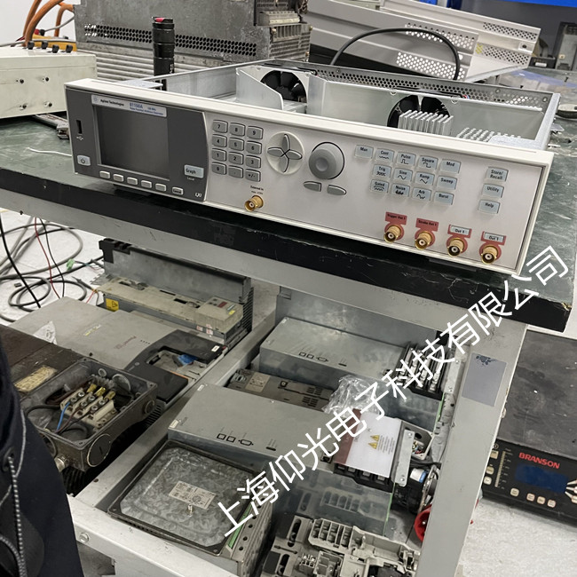 实验室安捷伦直流电源分析仪N6705B主板故障维修