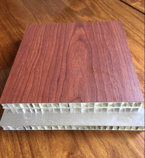 江苏苏彩金属钢塑板生产厂家，PET，PVC覆膜板