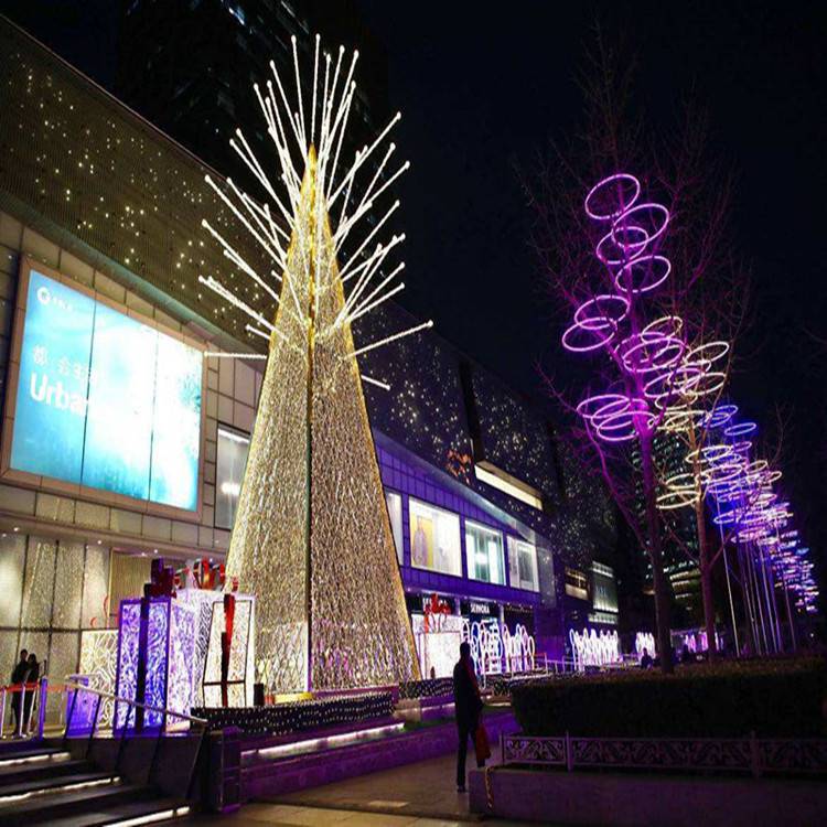 灯光圣诞树 商场引流网红打卡道具 6米 8米 驭峰工艺品