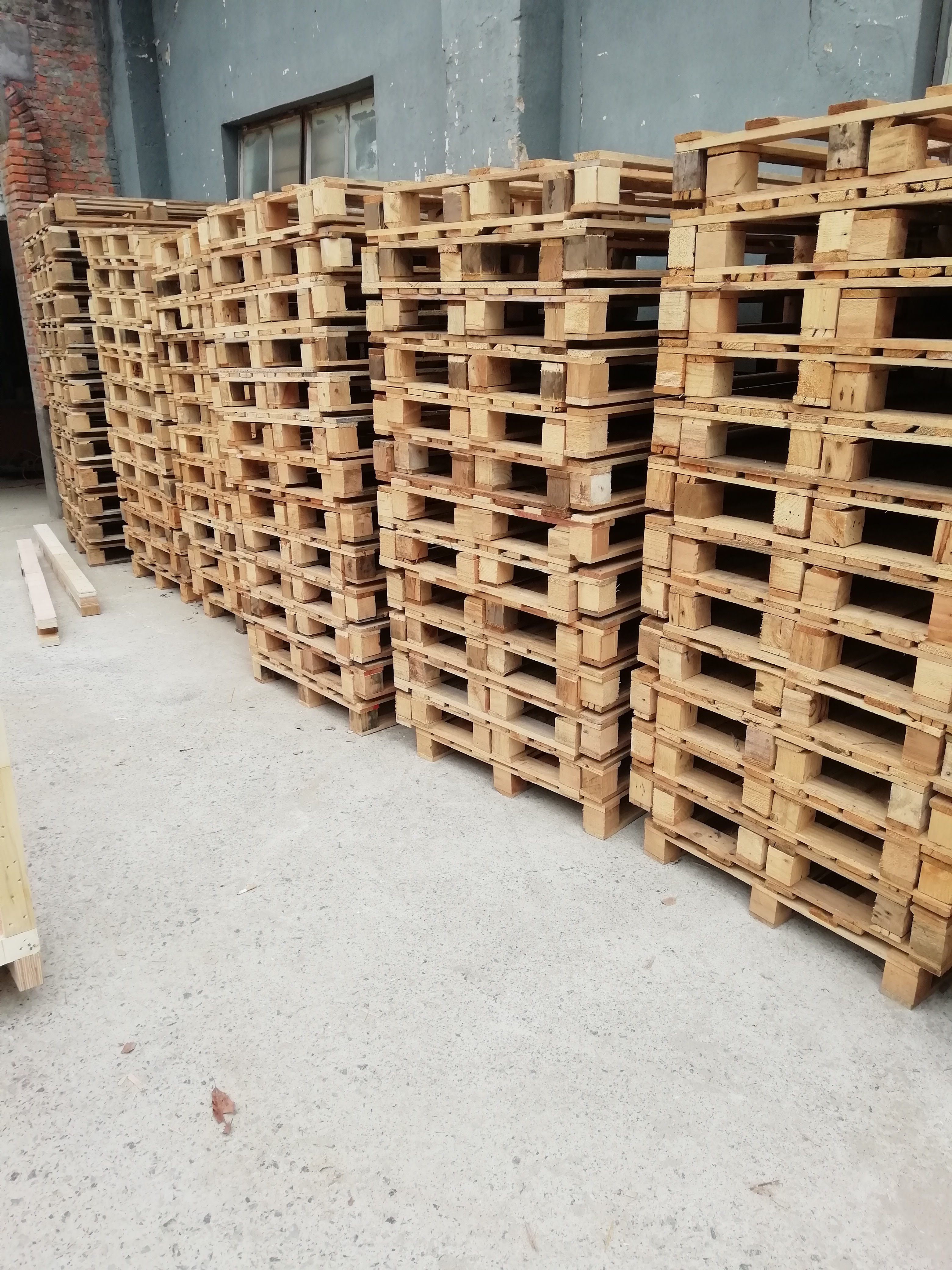 昆山木箱托盘厂，可定制规格，送货上门