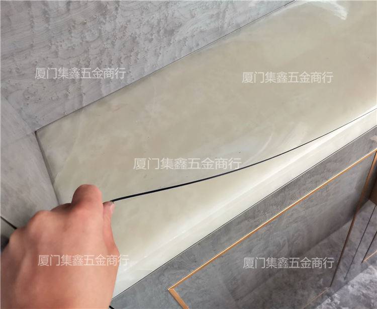 漳州诏安供应龙塑软玻璃磨砂软玻璃环保PVC桌垫