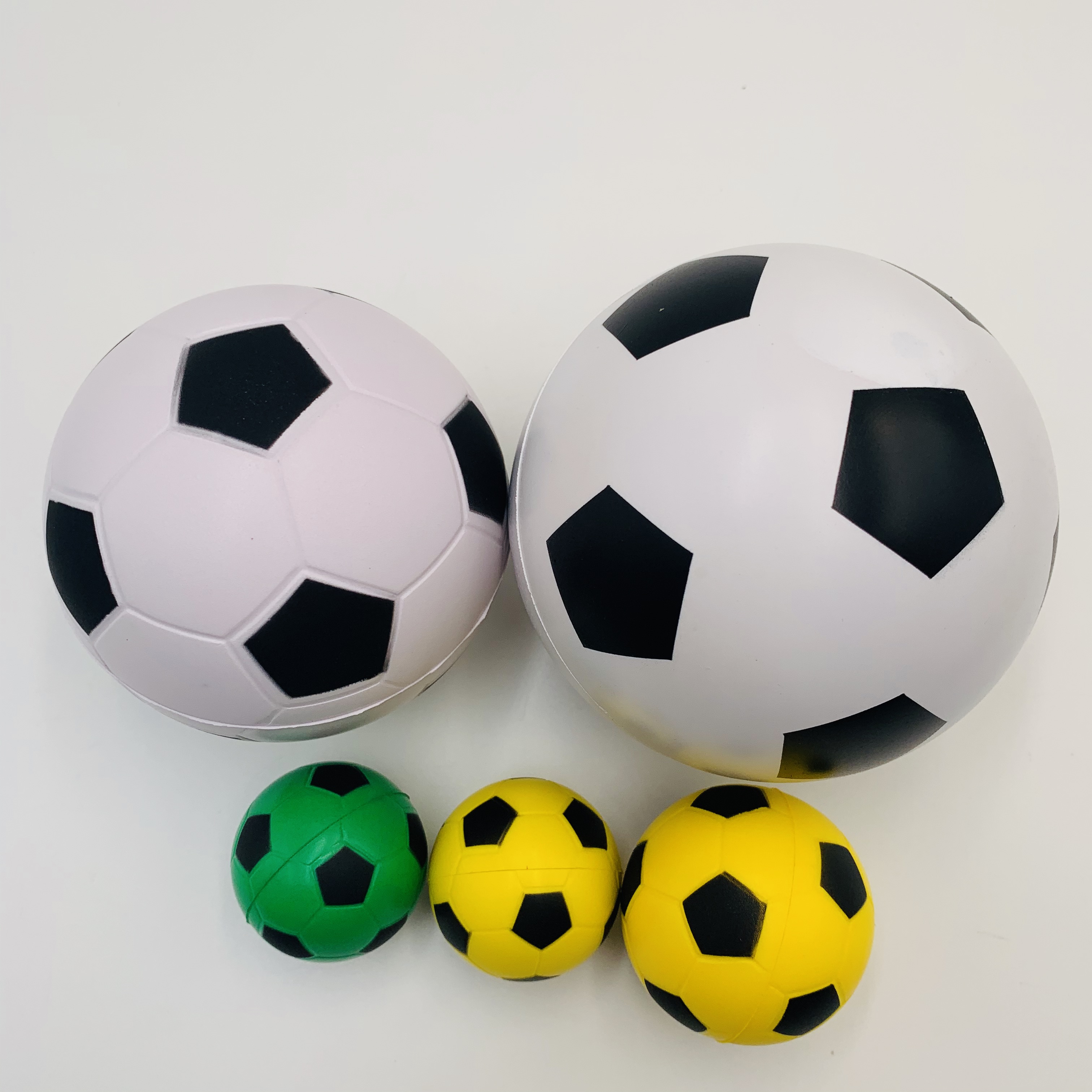 奇易塑胶PU发泡篮球足球排球 儿童益智类解压玩具 宠物咬合球