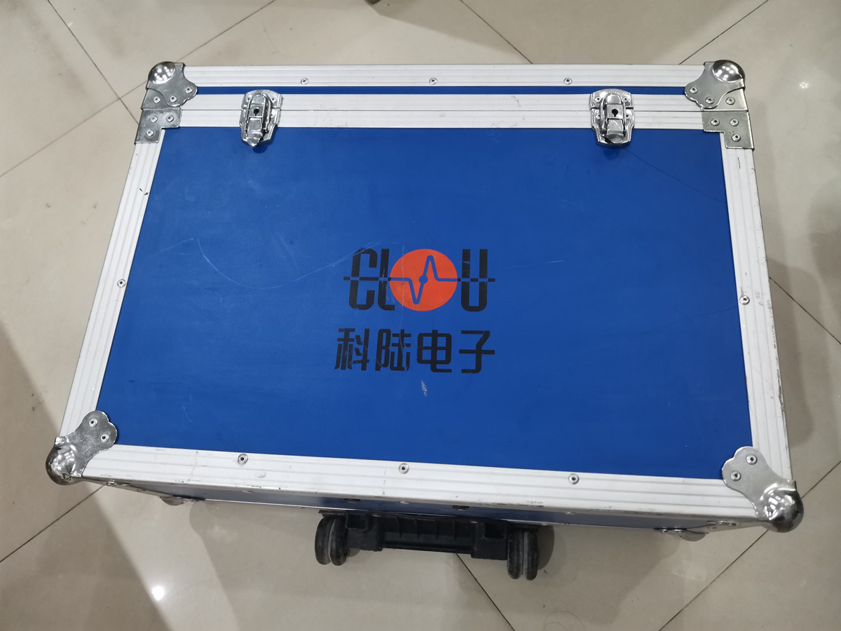 科陸CL6019 0.01級電壓電流同時輸出功率源