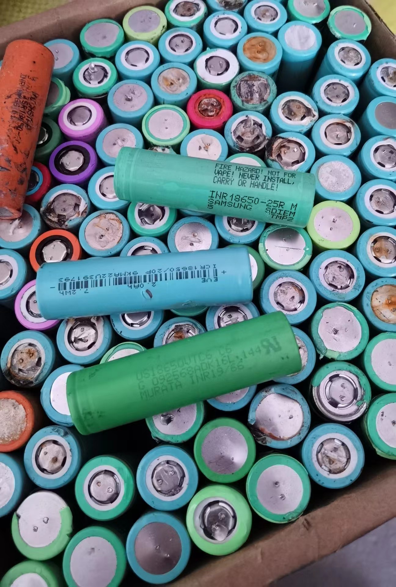 回收锂电池18650