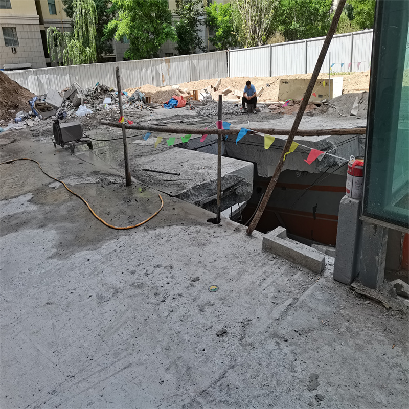 济南市切割混凝土 绳锯切割 楼板切割 设备基础切割拆除施工
