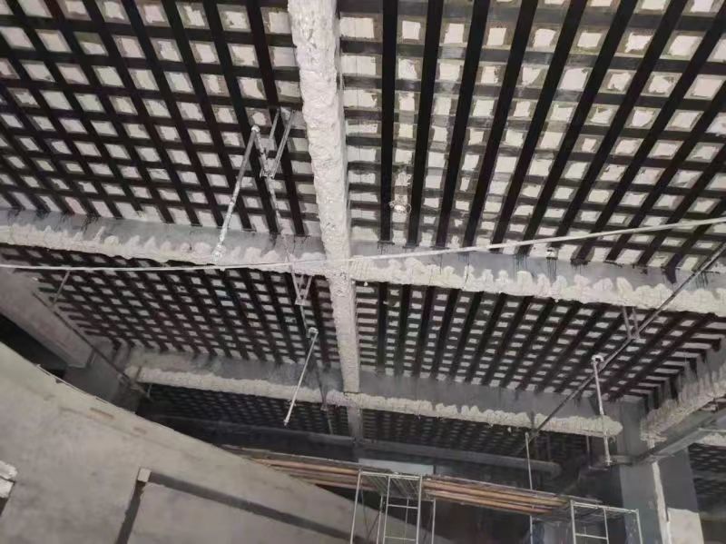 济南市楼房加固 植筋加固 楼板粘贴碳纤维布加固施工