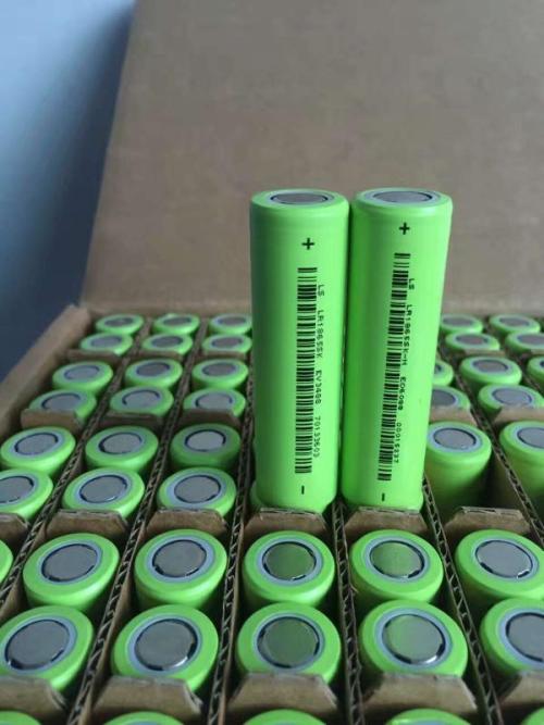淮安楚州新能源物流车锂电池回收/大单体电芯回收