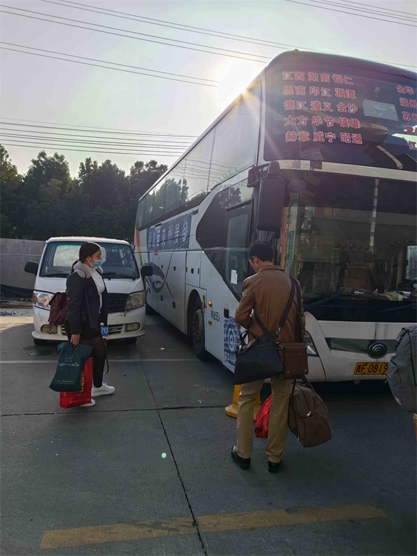 张家港到沾益长途客车班次查询表+今日车次一览表/车次已新