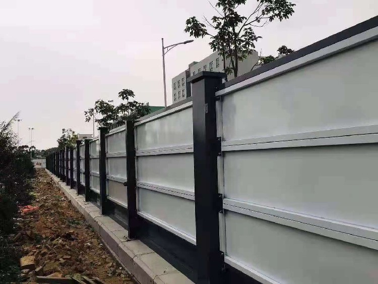 东莞茶山镇专门钢板活动围墙回收