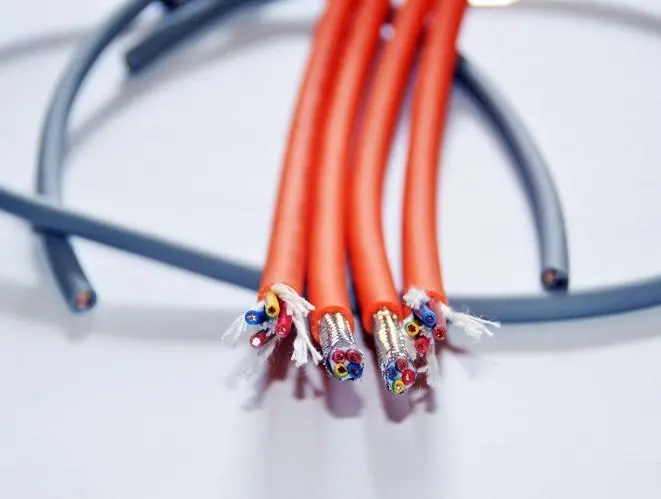 编码器电缆-耐油-耐磨编码器电缆柔性