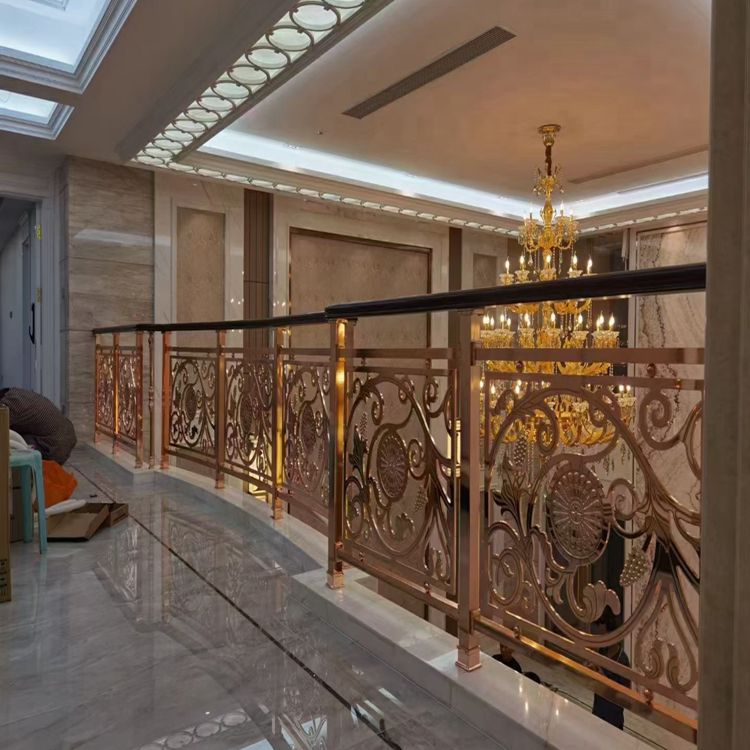 室內安裝銅板藝術雕花樓梯護欄扶手 中歐雕刻鏤空欄桿安裝