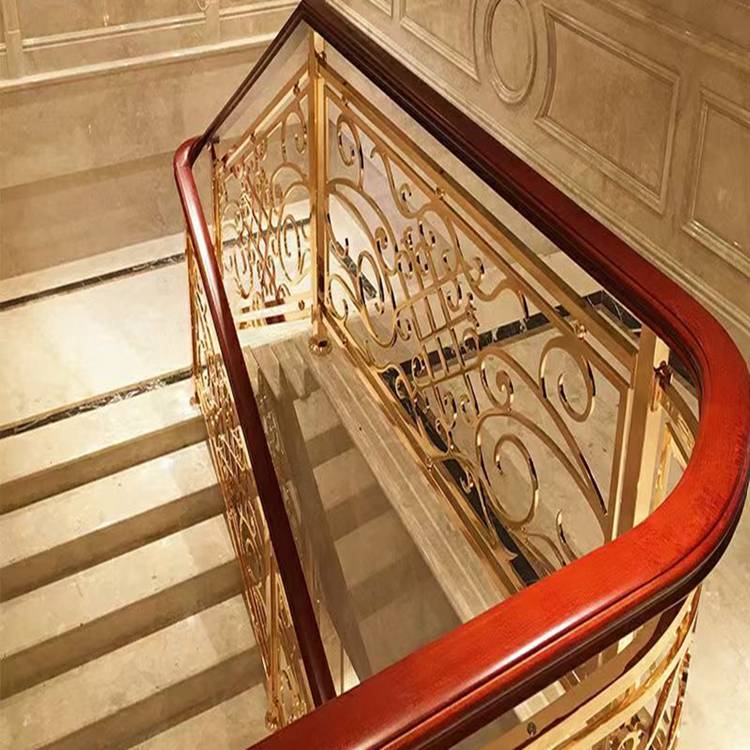 铜条楼梯图片 酒店铝艺装饰大堂围栏 崇尚生活品位