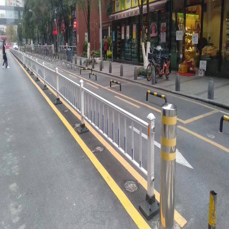 温州文成*隔离带护栏道路锌钢护栏交通设施护栏