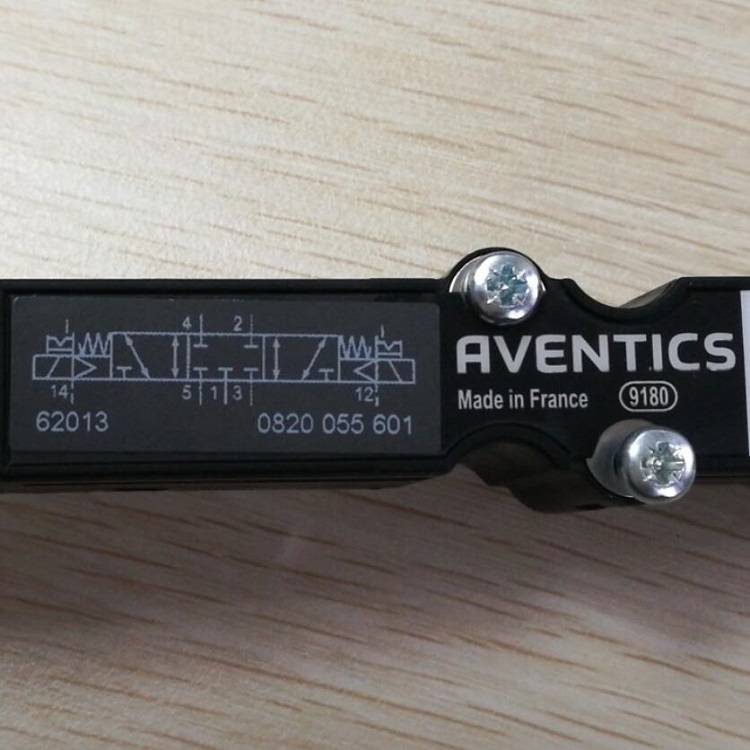 AVENTICS™ HF03-LG 系列阀组系统 0820055601