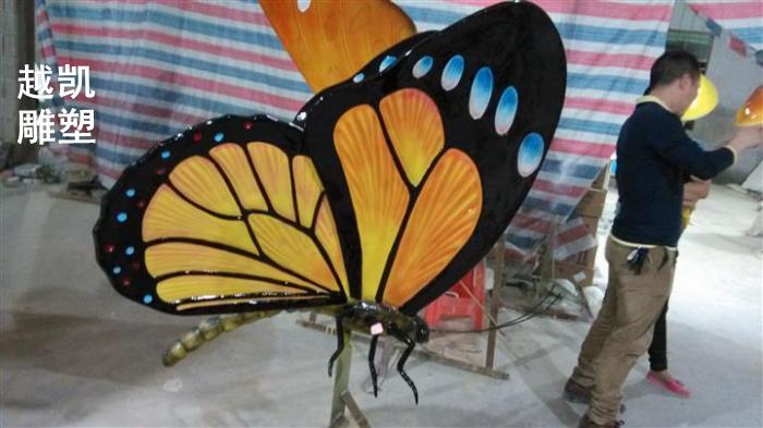 校园文化蝴蝶雕塑制作 广场形象 校园玻璃钢雕塑蝴蝶