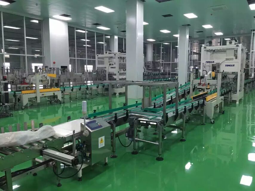 上海自动果汁饮料包装机厂家