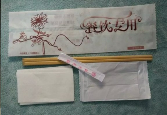 筷子套装纸巾 餐巾纸 湿巾勺子厂家定制